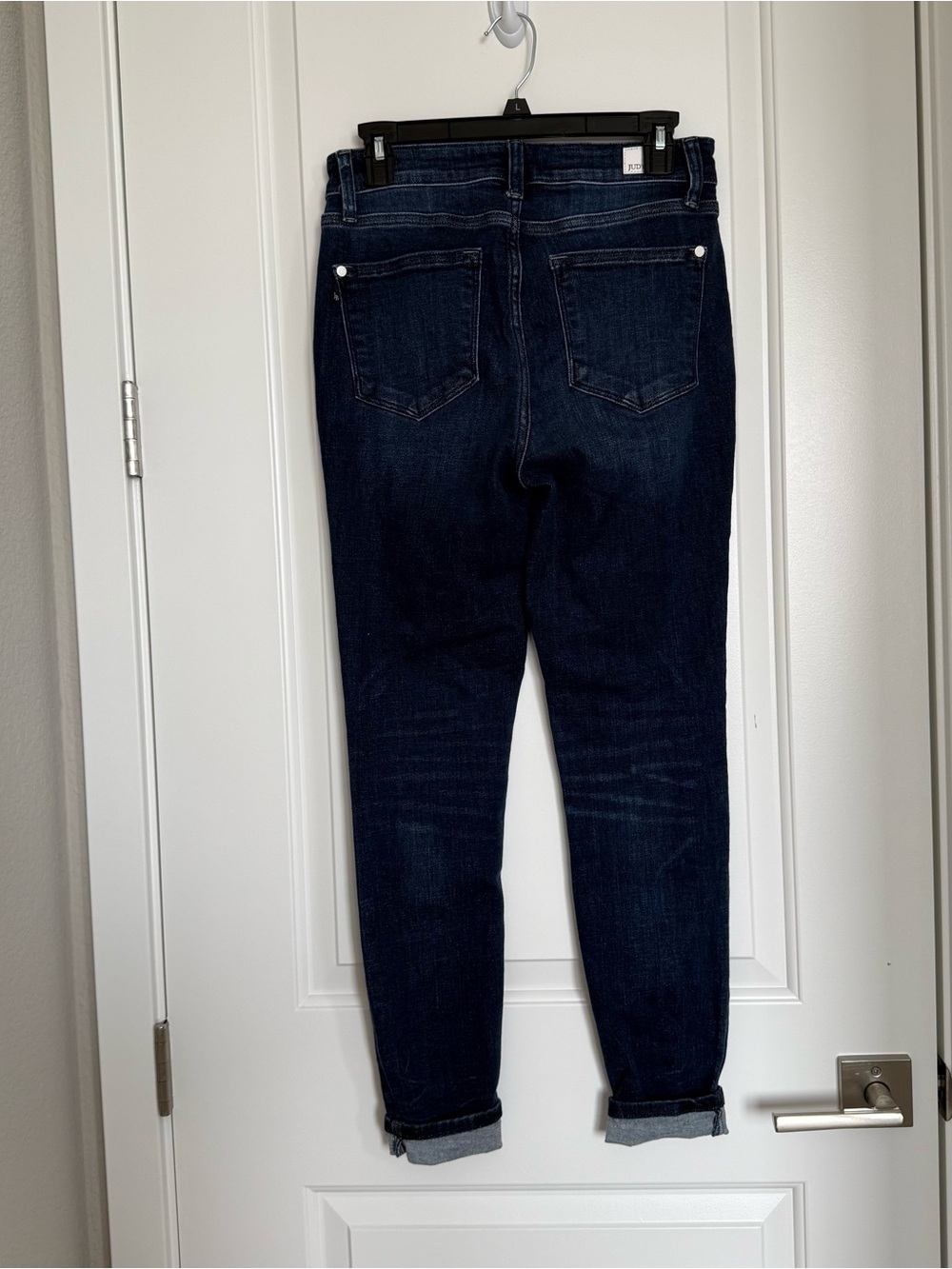Judy Blue Women's Mid Rise Classic Crinkle Ankle Detail Skinny Jeans Size 7/28 - Picture 4 of 10